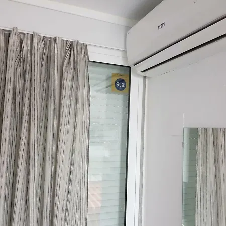 Aguila Sea View Apartamento *